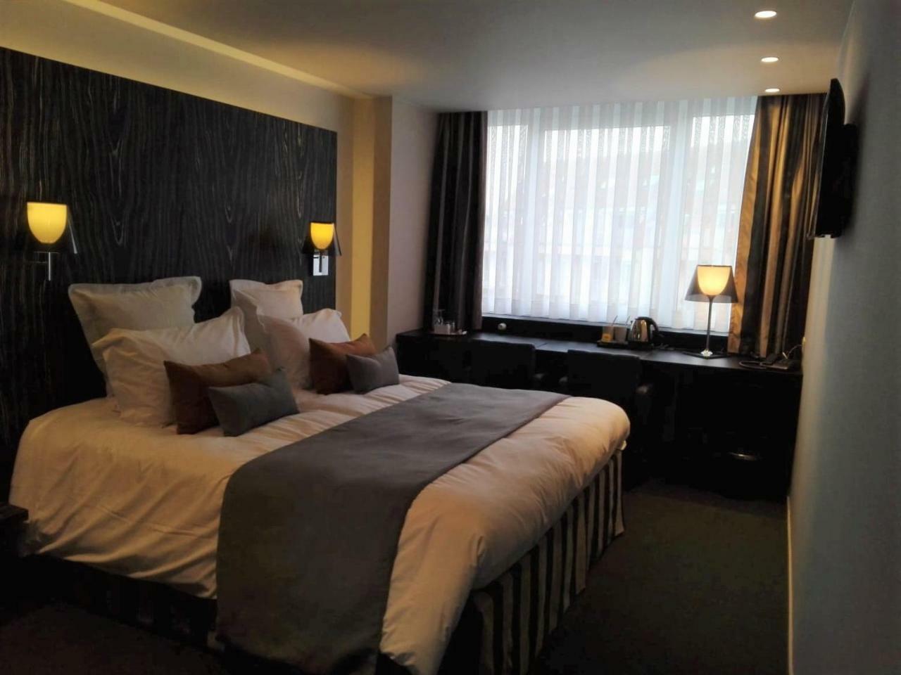 Hotel Royal De Panne Esterno foto